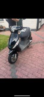 Piaggio zip 4takt, Fietsen en Brommers, Ophalen, Gebruikt, Zip, Benzine