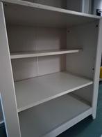 Witte Ikea boekenkast met lichte beschadigingen, Ophalen