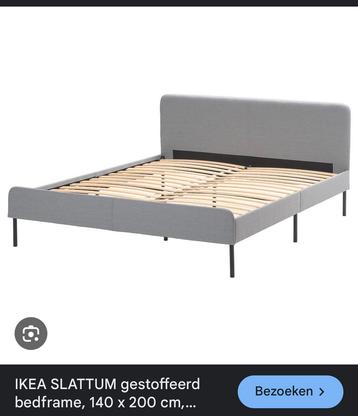 Gedemonteerd IKEA slattum gestoffeerd bedframe grijs 160x200