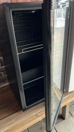 Mini koelkast, Ophalen, Zonder vriesvak, Minder dan 85 cm, Minder dan 75 liter
