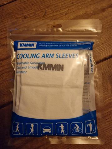 Koelende Arm / Sleeves beschikbaar voor biedingen
