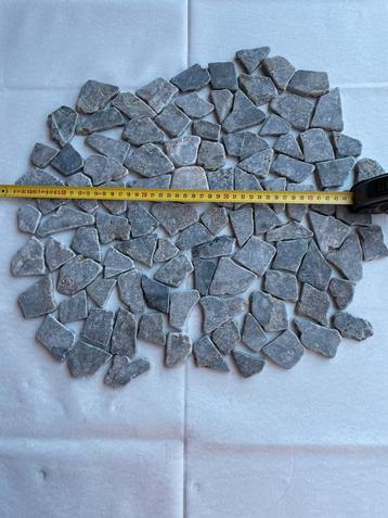 Mozaïek steentjes voor happy Stones 2-6 cm.(set 5) beschikbaar voor biedingen