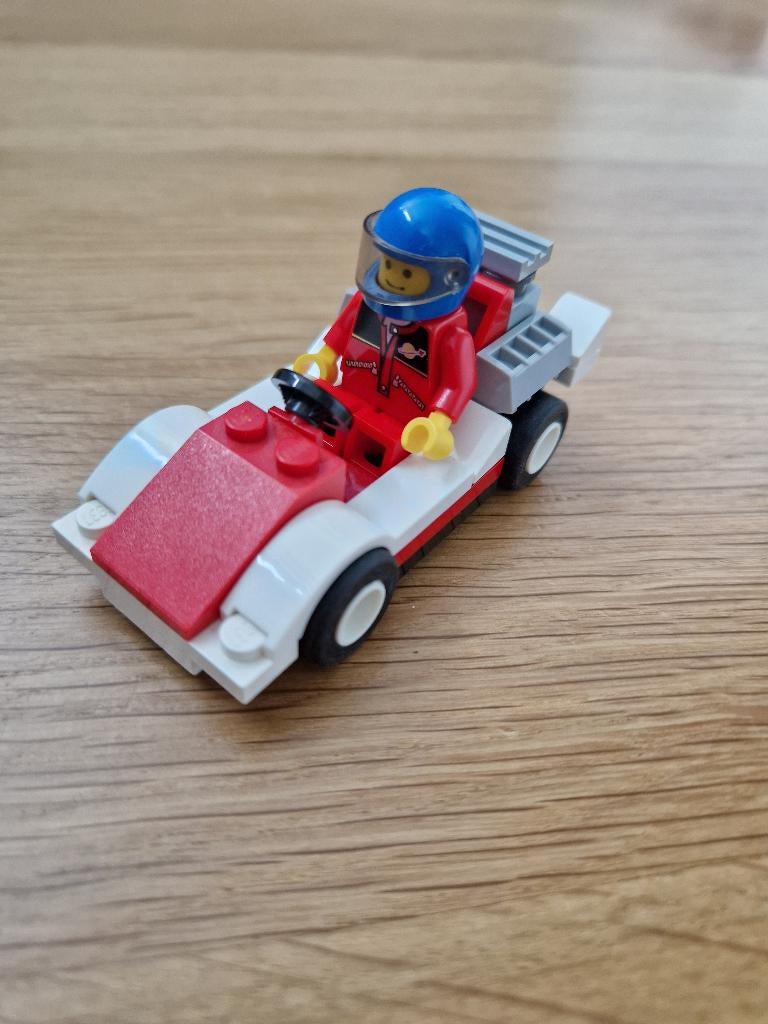 LEGO City voertuigen 30150 ~ kleine racewagen, Kinderen en Baby's, Speelgoed | Duplo en Lego, Ophalen, Gebruikt, Complete set
