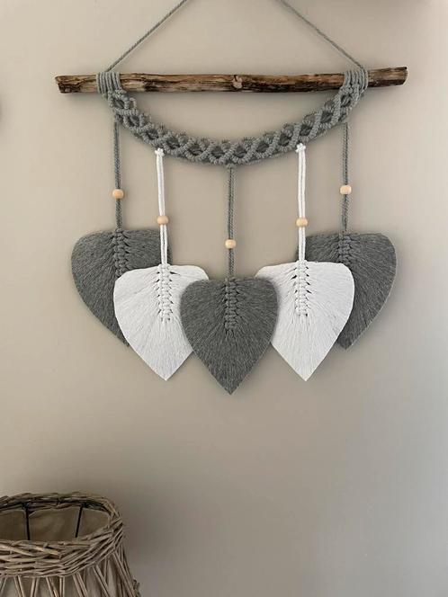 Macrame veren wandkleed/wandhanger, Huis en Inrichting, Woonaccessoires | Wanddecoraties, Nieuw, Ophalen of Verzenden