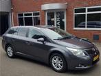 Toyota Avensis wagon 1.8 16V Navi Camera Trekhaak Ecc Cruise, Euro 5, 4 cilinders, Stationwagon, Handgeschakeld