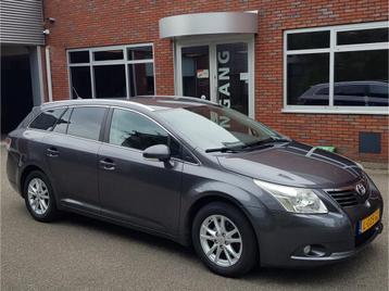 Toyota Avensis wagon 1.8 16V Navi Camera Trekhaak Ecc Cruise beschikbaar voor biedingen