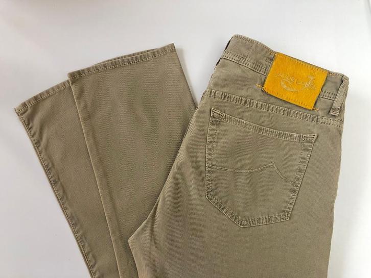 Mooie Jacob Cohen 688c - Maat 34 - Nieuwstaat!, Kleding | Heren, Spijkerbroeken en Jeans, Zo goed als nieuw, W33 - W34 (confectie 48/50)