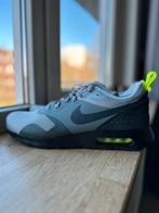 Nike Air Max Tavas - maat 45 - nieuw, Kleding | Heren, Schoenen, Overige kleuren, Nike, Nieuw, Ophalen of Verzenden