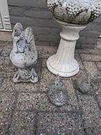 Vogeldrinkbak & 3 kippen beelden tekoop., Tuin en Terras, Ophalen
