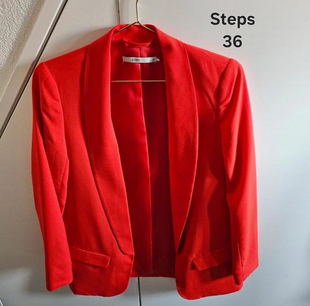 Steps rood jasje maat 36, Ophalen of Verzenden, Zo goed als nieuw, Steps, Jasje