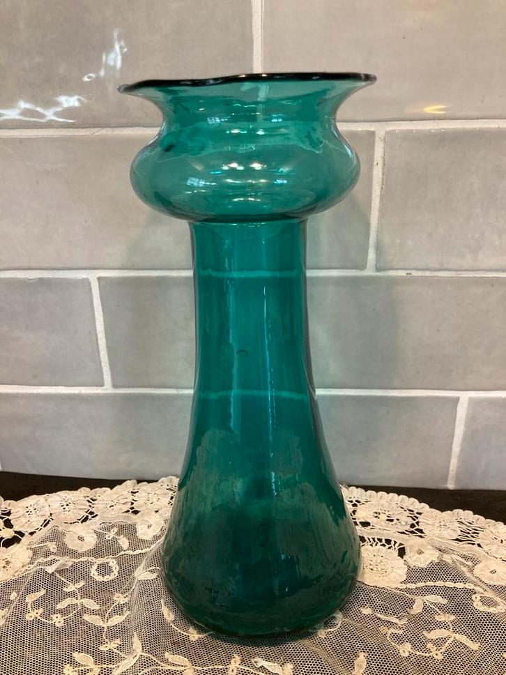 Zeegroene glazen hyacint vaas (141025s), Antiek en Kunst, Antiek | Glas en Kristal, Ophalen of Verzenden