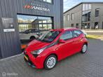 Toyota Aygo 1.0 VVT-i x-joy|Airco|Cruise|Apple Carplay|Camer, Voorwielaandrijving, Gebruikt, Euro 6, 4 stoelen