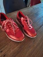 Fabs rode sneakers mt 40, Ophalen of Verzenden, Zo goed als nieuw, Rood, Sneakers of Gympen