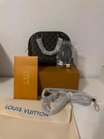 lv alma tas, Ophalen of Verzenden, Zo goed als nieuw, Bruin, Handtas