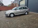 Skoda Fabia 1.2 51KW Combi 2010 Grijs, Voorwielaandrijving, Euro 5, 1198 cc, Handgeschakeld
