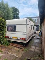 Bürstner 4300 Club, Caravans en Kamperen, Caravans, Luifel, Standaardzit, Omvormbare zithoek, Particulier