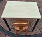 Tafeltje en stoeltje, Ophalen, Zo goed als nieuw, Rond