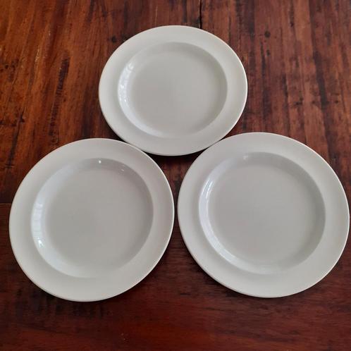 Wedgwood TRADITIONAL PLAIN  Puntgave pastei/gebaksbordjes, Huis en Inrichting, Keuken | Servies, Zo goed als nieuw, Bord(en), Wedgwood