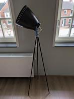 Lamp, staand, zwart, driepoot., Huis en Inrichting, Ophalen of Verzenden, Gebruikt