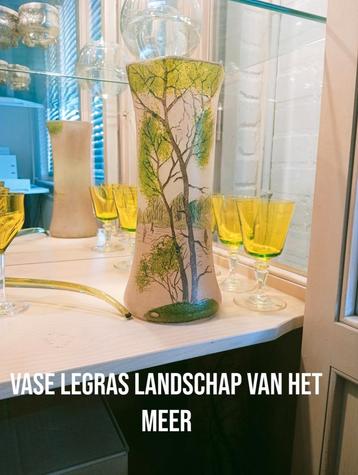Mooie zeldzame vaas  beschikbaar voor biedingen