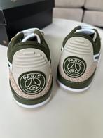 Air Jordan legacy low 312 PSG 44 NIEUW met doos, Overige kleuren, Nieuw, Ophalen of Verzenden, Sneakers of Gympen