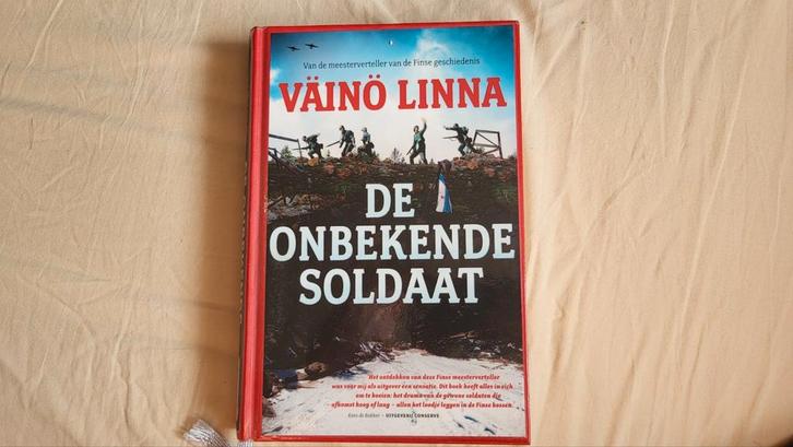 Vaino Linna - De onbekende soldaat, Boeken, Literatuur, Zo goed als nieuw, Ophalen of Verzenden
