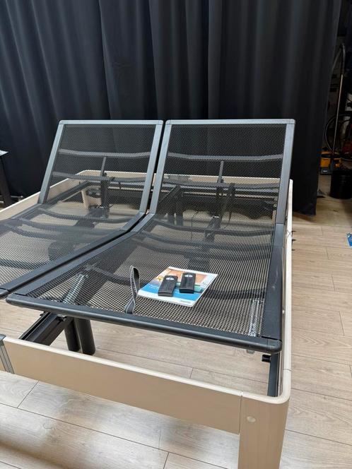 Auping deelbaar Soft white oak - Complete set, Huis en Inrichting, Slaapkamer | Bedden, Zo goed als nieuw, Tweepersoons, 180 cm