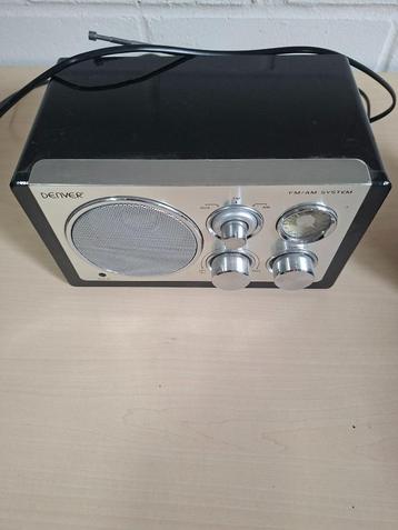 Denver radio te koop beschikbaar voor biedingen