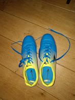 Sportschoen gladde zool. Osaga maat 45, Sport en Fitness, Voetbal, Maat XS of kleiner, Ophalen of Verzenden, Zo goed als nieuw