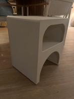 Organisch nachtkastje Xenos wit, Ophalen, Zo goed als nieuw, Minder dan 45 cm