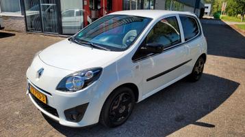 Renault Twingo 1.2 16V sport 2011 Wit Airco apk nap  beschikbaar voor biedingen
