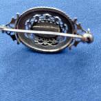 Antieke Broche met Bloedkoraal, Verzenden