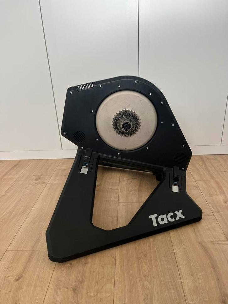 Tacx Neo Smart trainer T2800, Sport en Fitness, Wielrennen, Zo goed als nieuw, Overige typen, Ophalen
