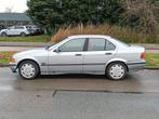 BMW 3-Serie 1.8 I 318 E2 1995 Grijs, Auto's, Zwart, 4 cilinders, 1796 cc, Origineel Nederlands