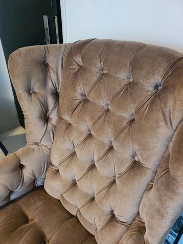 Gecapitonneerde Wing Chair / Oorfauteuil!  beschikbaar voor biedingen