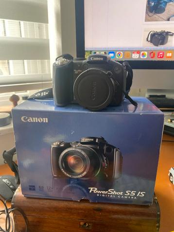 Canon Digitale Camera - 8MP, 12x Zoom beschikbaar voor biedingen