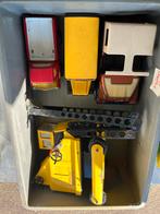 Vintage metalen speelgoed autos oa Tonka jeep schoolbus, Kinderen en Baby's, Speelgoed | Speelgoedvoertuigen, Ophalen, Gebruikt