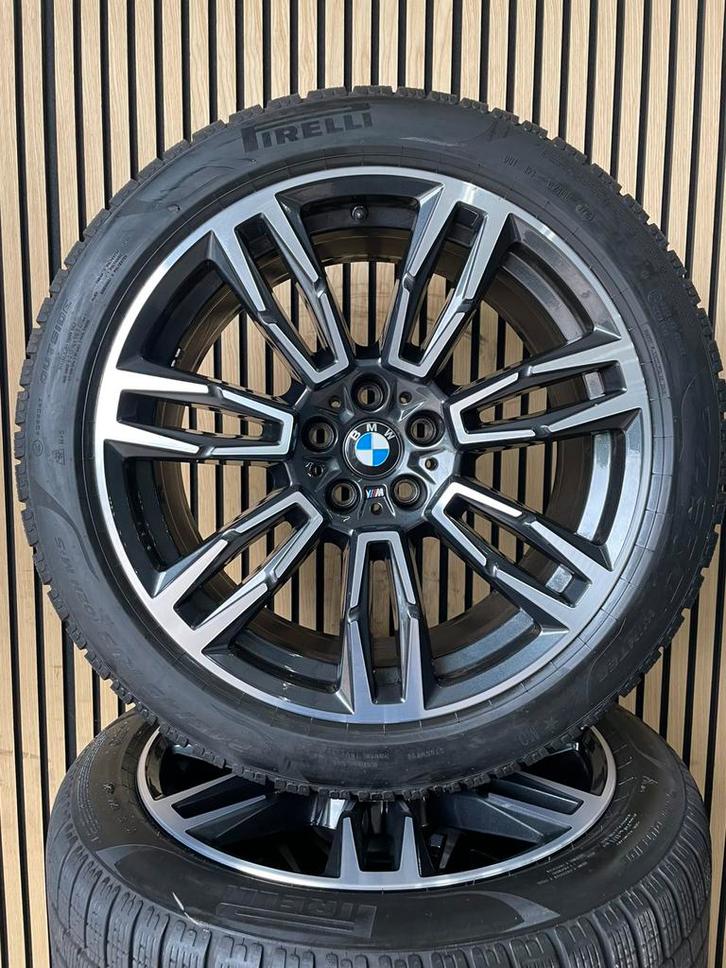 Org. 19” BMW 935M G60 G61 i5 Winterbanden Winterset 935 M, Auto-onderdelen, Banden en Velgen, Banden en Velgen, Winterbanden, 19 inch