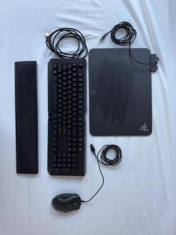 Razer Naga Trinity mouse  // Razer Keyboard + Mousepad beschikbaar voor biedingen