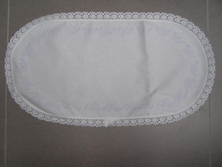 5 dezelfde sierdoekjes om zelf te borduren : hele lot, Hobby en Vrije tijd, Borduren en Borduurmachines, Nieuw, Onderdeel of Toebehoren