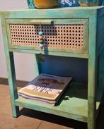 Ladenkastje nachtkastje bijzetkastje plantentafeltje ibiza, Huis en Inrichting, Slaapkamer | Nachtkastjes, Ophalen, Zo goed als nieuw