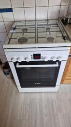 Fornuis en oven, Ophalen, 4 kookzones, Zo goed als nieuw, Gas