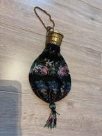 Antieke Kralen Avondtas met Bloemen, Sieraden, Tassen en Uiterlijk, Tassen | Damestassen, Ophalen of Verzenden, Gebruikt, Zwart