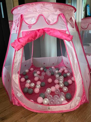 Roze Ballenbak Tent beschikbaar voor biedingen