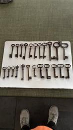 Collectie Antieke Sleutels, Antiek en Kunst, Ophalen of Verzenden