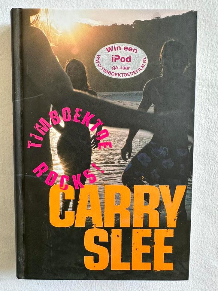 Carry Slee - Timboektoe rocks!, Boeken, Kinderboeken | Jeugd | 13 jaar en ouder, Zo goed als nieuw, Ophalen of Verzenden