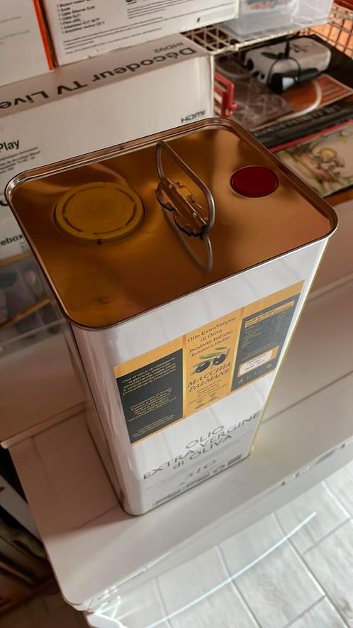 Extra vergine olijfolie direct van de boer op je bord, Huis en Inrichting, Keuken | Keukenbenodigdheden, Nieuw, Ophalen