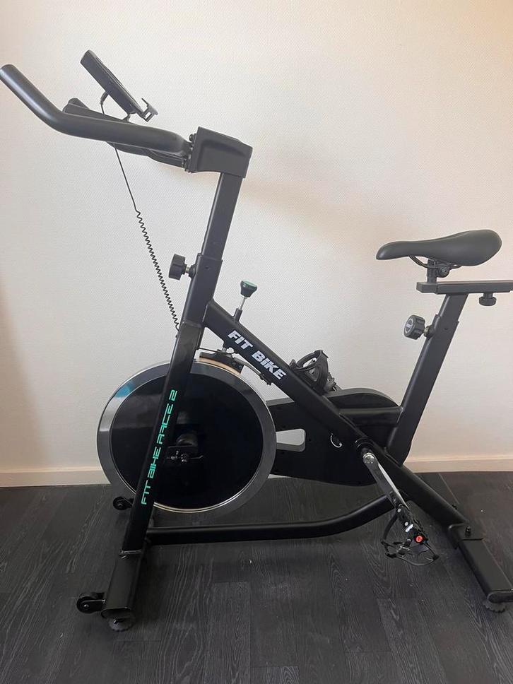 Fit Bike Race 2 Spinningfiets, Sport en Fitness, Fitnessapparatuur, Gebruikt, Spinningfiets, Benen, Metaal, Ophalen