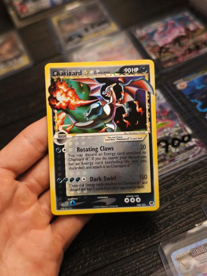 🌟 Charizard Gold Star 100 🔥, Hobby en Vrije tijd, Verzamelkaartspellen | Yu-gi-Oh!, Zo goed als nieuw, Ophalen of Verzenden