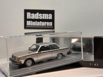 Volvo 242 GT - Silver - 1:43 Neo Scale Models beschikbaar voor biedingen